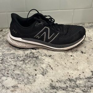 New Balance 860 Fresh Foam Shoes Mens Size 12 Black Gray Running Sneakers